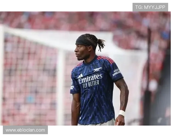 利兹门将乌龙马杜埃凯造两球 利兹门将乌龙马杜埃凯造两球