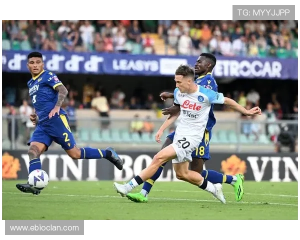 从梅西到泽林斯基的偶像之路