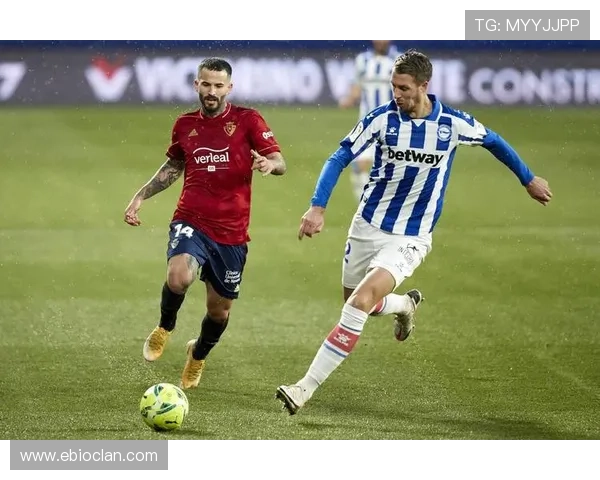 莱万多夫斯基vs阿拉维斯全场数据：3进球